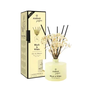 Namų kvapų difuzorius Mikado Black & White Fleur de Mimosa 40 ml su baltomis gėlėmis, Ambar prekės ženklas.
