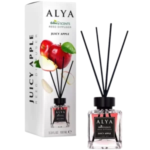 Alya namų kvapų difuzorius „Juicy Apple“ 100 ml – šviežias obuolių aromatas, dekoratyvinis buteliukas su lazdelėmis.